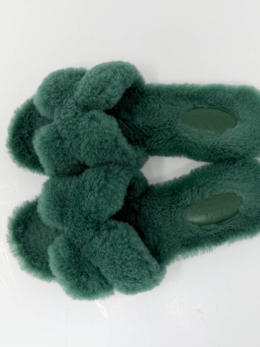 Hermes Oran Woolskin Sandals - Vert Anglais Shearling - Picture 3 of 8